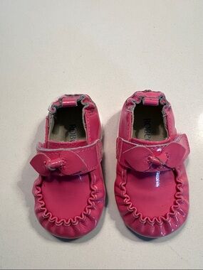 Robeez Hot Pink Patent Leather Baby Moccasins with Bow Strap